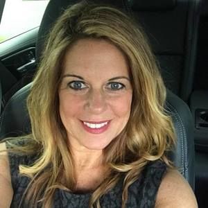 Meet your Posher, Leslie